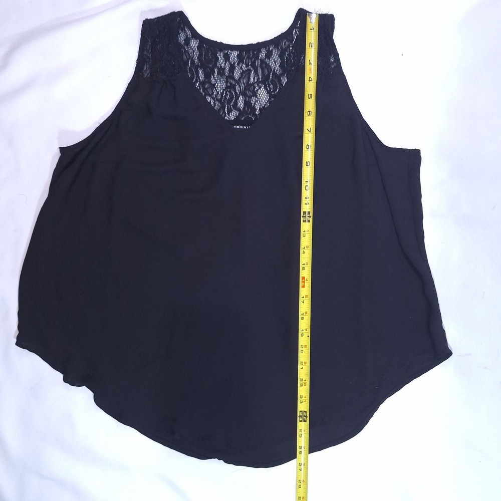 Torrid Lace Yoke Chiffon Tank Top Women 0 Black Curved Hem Dark Academia Flowy - Picture 9 of 10
